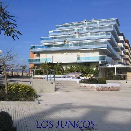 Los Juncos Apartment